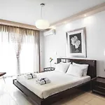 Bella Foresta Villa *