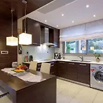 Bella Foresta Villa