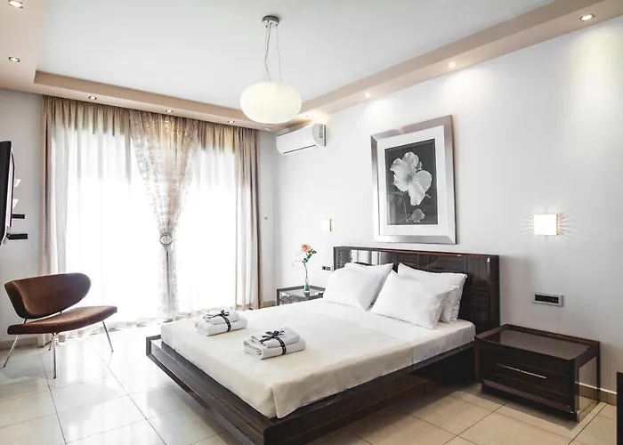 Bella Foresta Villa *