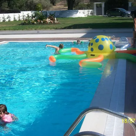 Bella Foresta Villa *