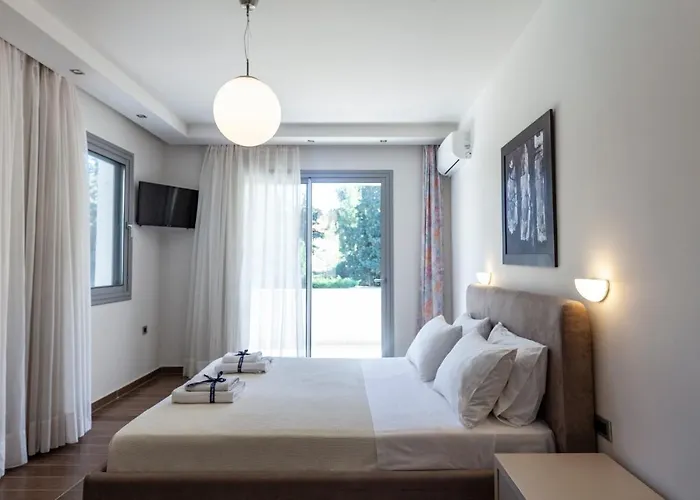 Bella Foresta * إياليسوس