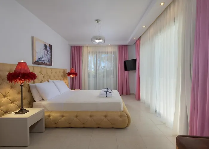 Bella Foresta فيلة إياليسوس